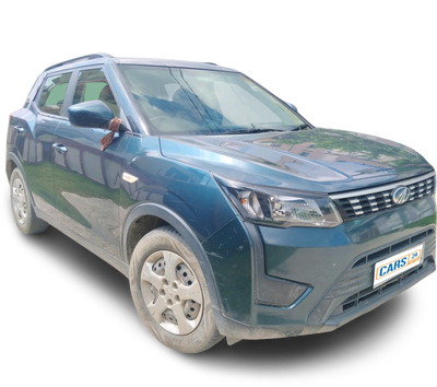 Mahindra XUV300-img